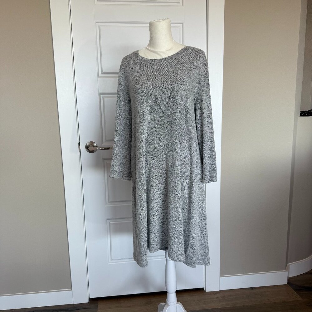 MIX Long Sleeved Grey Sweater Dress, Mid-calf - XL